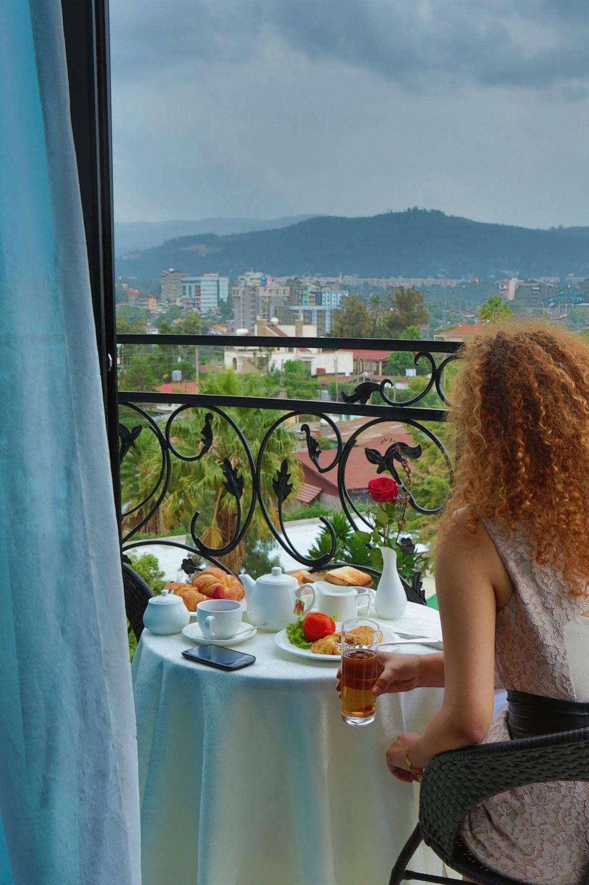 The Residence Hotel Addis Ababa Bagian luar foto